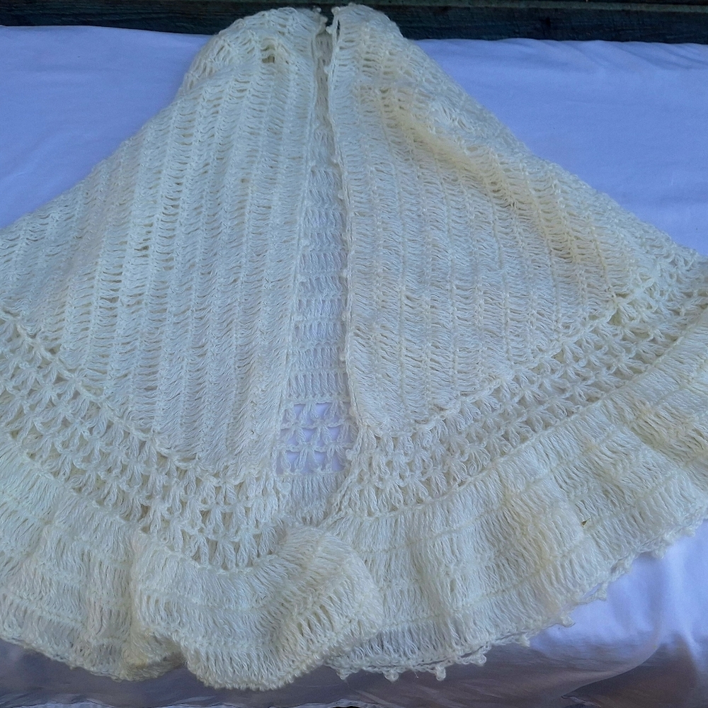 vintage knit scarf wrap shawl poncho crocheted white hippie bohemian ivory cream